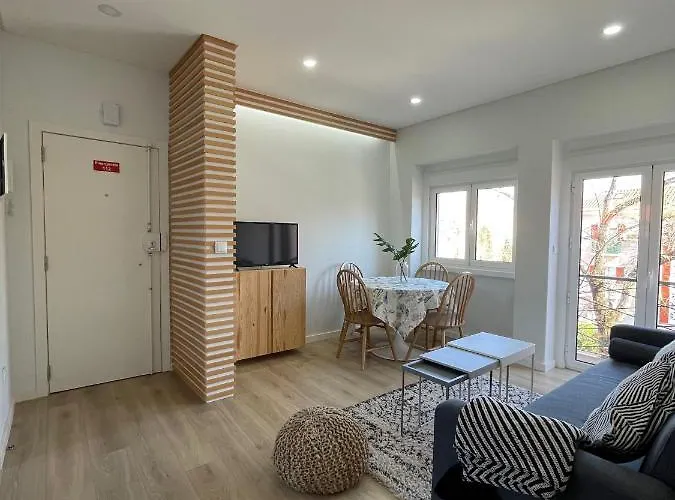 The Swallows Nest Apartament *