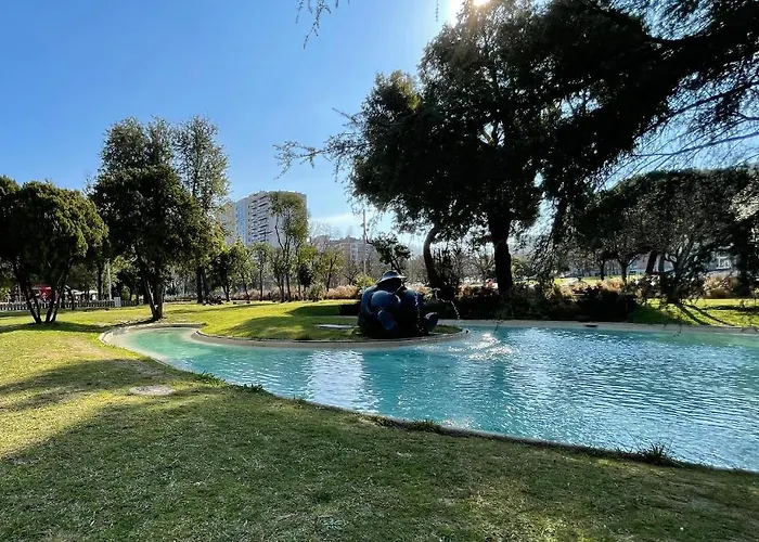 The Swallows Nest * Lizbona
